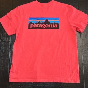 Men's Patagonia T-Shirt Salmon color size large